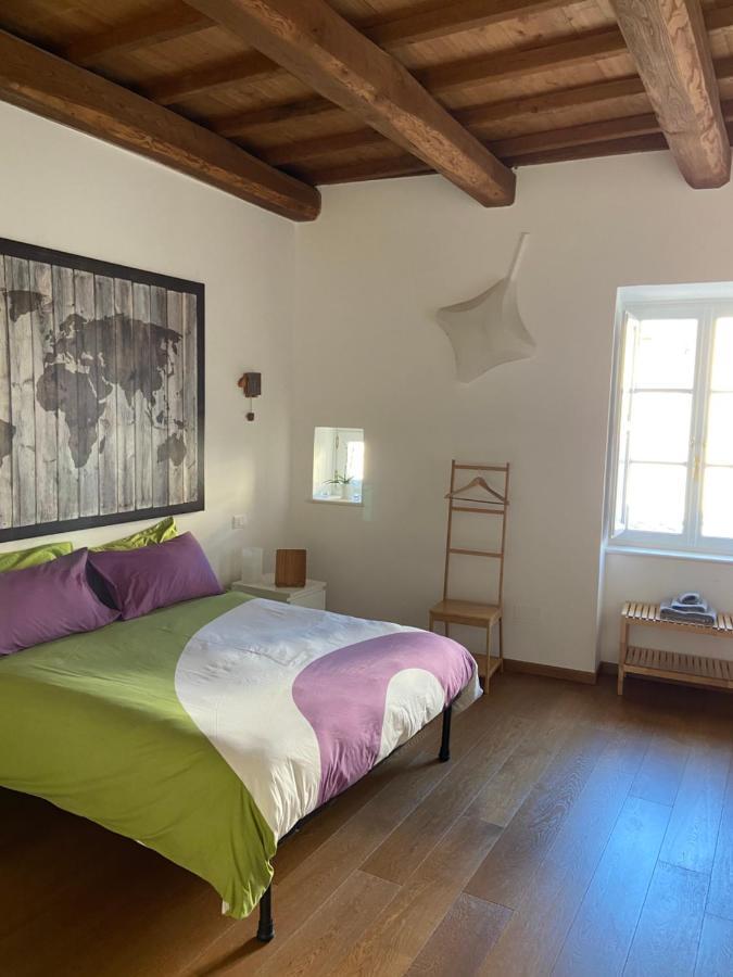 Palazzo Pica Alfieri Centro Storico Bed & Breakfast L'Aquila Exterior photo