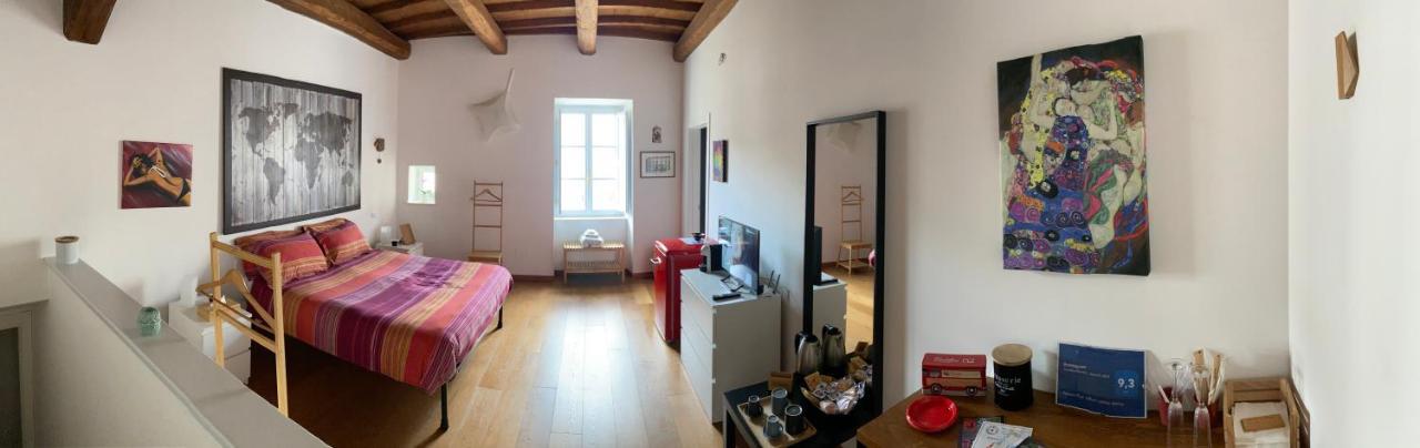Palazzo Pica Alfieri Centro Storico Bed & Breakfast L'Aquila Exterior photo