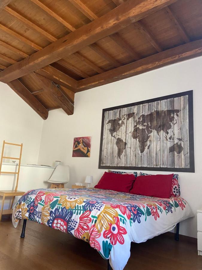 Palazzo Pica Alfieri Centro Storico Bed & Breakfast L'Aquila Exterior photo